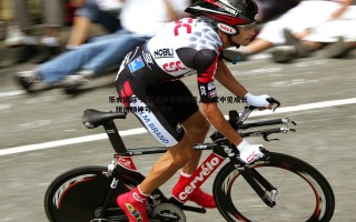 乐虎国际-周鹏盛赞中国男篮，起伏中见成长，拼搏精神可圈可点